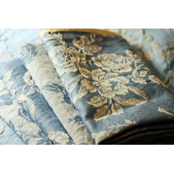 tissu / coupon Coutil fleuri BLEU