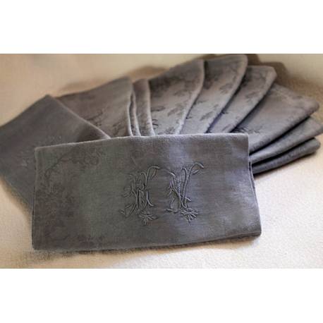 lot de serviettes anciennes teintes à la main