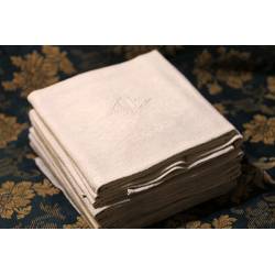 Lot de serviettes Brodées teintes à la main 2